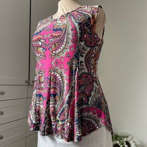 LaVanya Woman Riot-of-color top